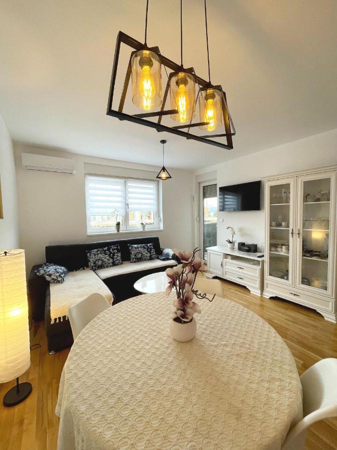 Appartement Orhidea Doboj Extérieur photo